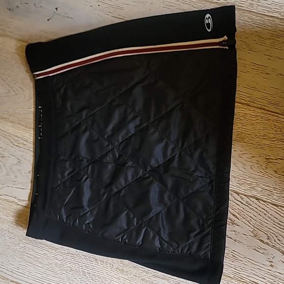 Icebreaker MerinoLOFT Helix insulated mini skirt size S - Picture 2 of 12